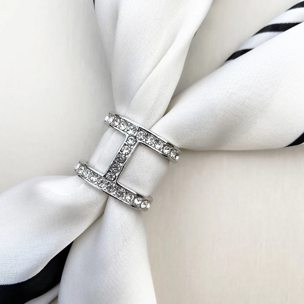 Fashion Crystal Metal Scarves Buckle Ring Women Pearl Flower Buckle For Silk Shawl Female Wedding Jewelry Party Gift