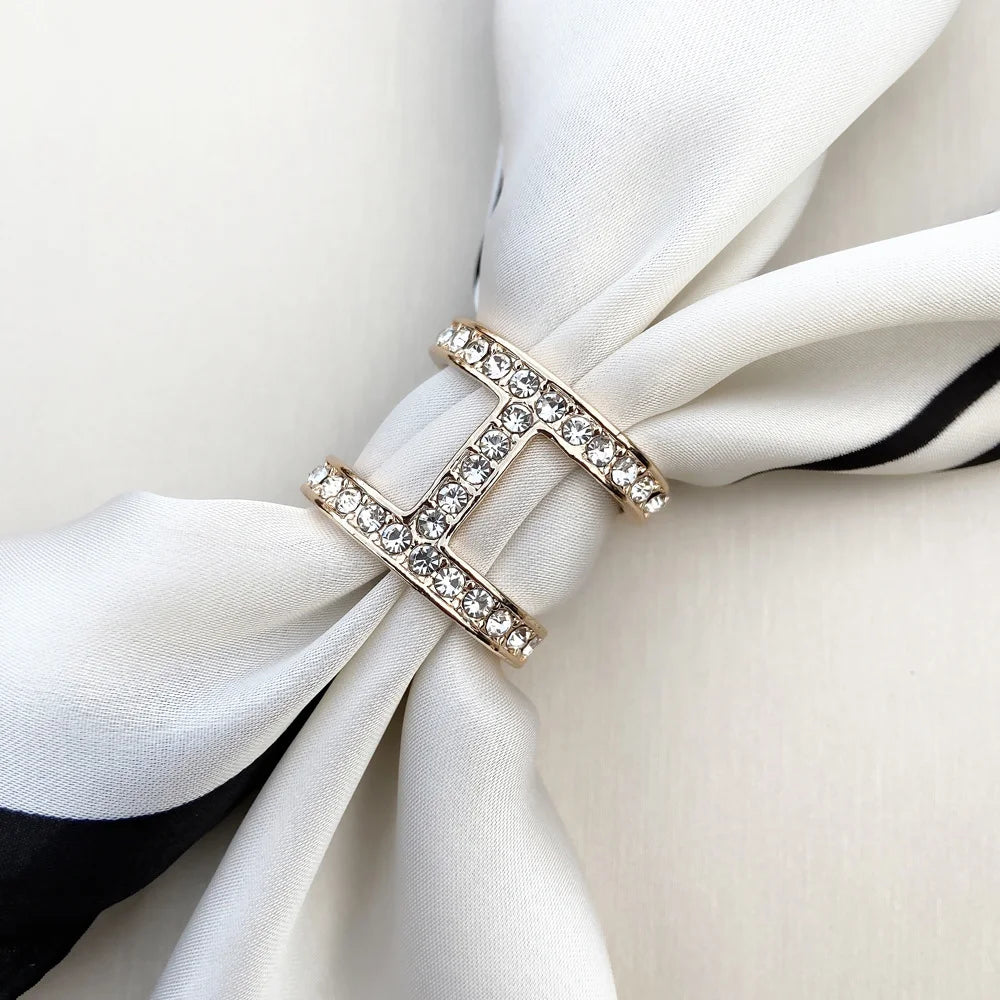 Fashion Crystal Metal Scarves Buckle Ring Women Pearl Flower Buckle For Silk Shawl Female Wedding Jewelry Party Gift