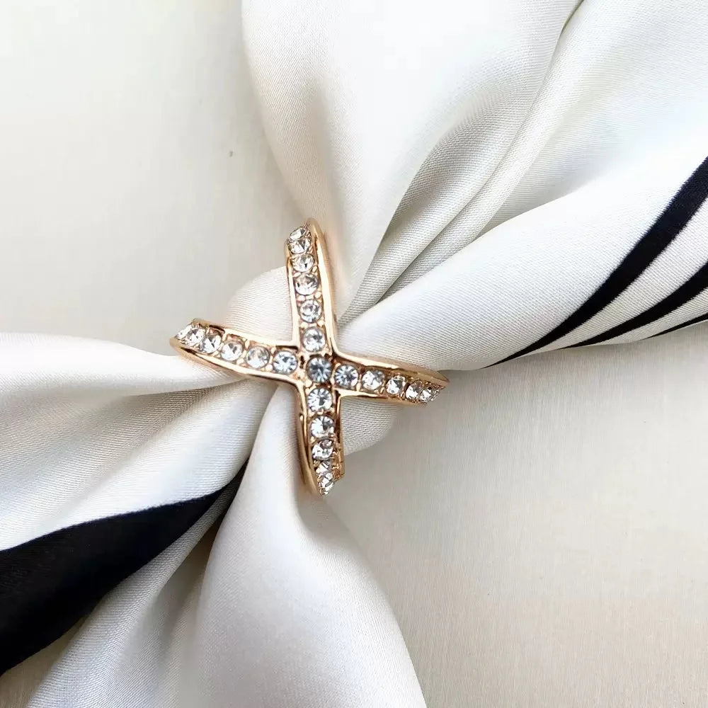 Fashion Crystal Metal Scarves Buckle Ring Women Pearl Flower Buckle For Silk Shawl Female Wedding Jewelry Party Gift