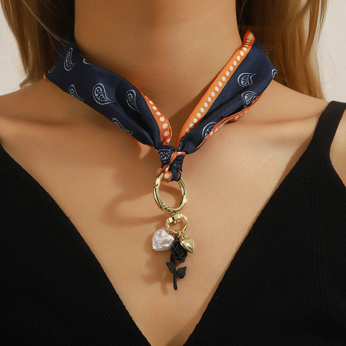 Bohemian Print Scarf Choker Retro Love Imitation Pearl Flowers Pendant Short Necklace For Women Fashion Handmade Jewelry