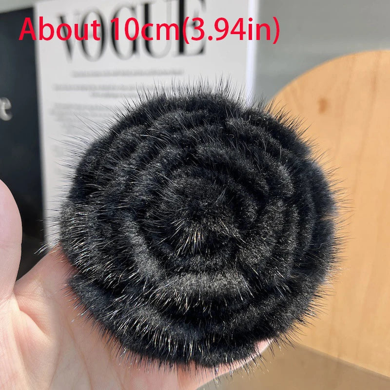 Women's Scarf Decorative Real Mink Fur Brooch Clothes Accessories High-end Flower Brooch Sweater Pin