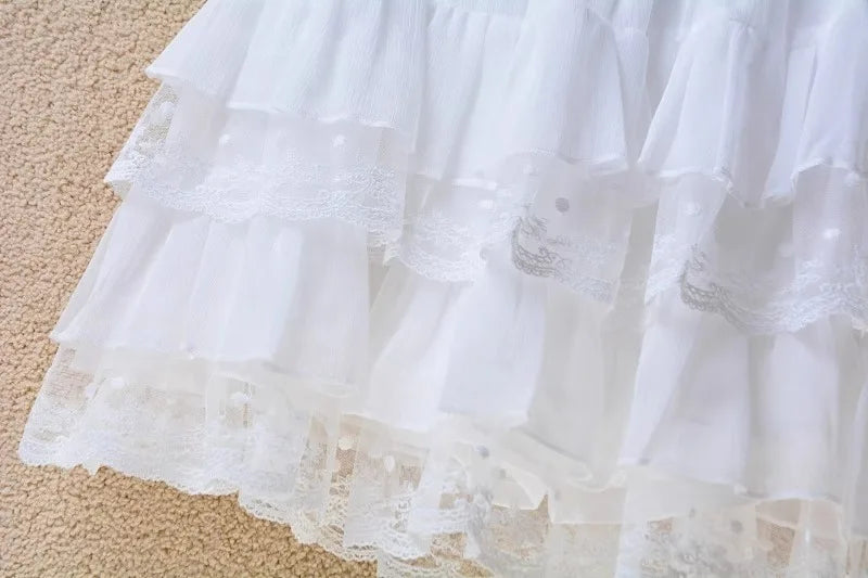 Short skirt white lace cake skirt